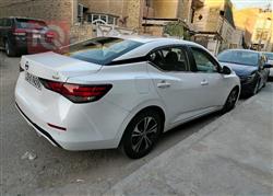 نیسان سێنترا